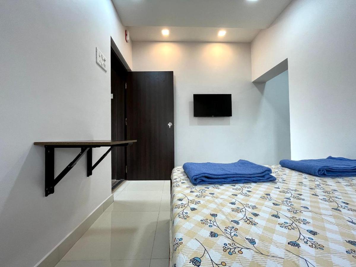 Gayatri Homestay Ratnāgiri Esterno foto